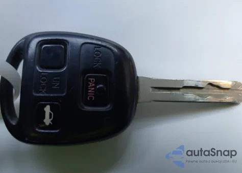 2004 Lexus Es 330 from USA, damaged, VIN JTHBA30G845048809